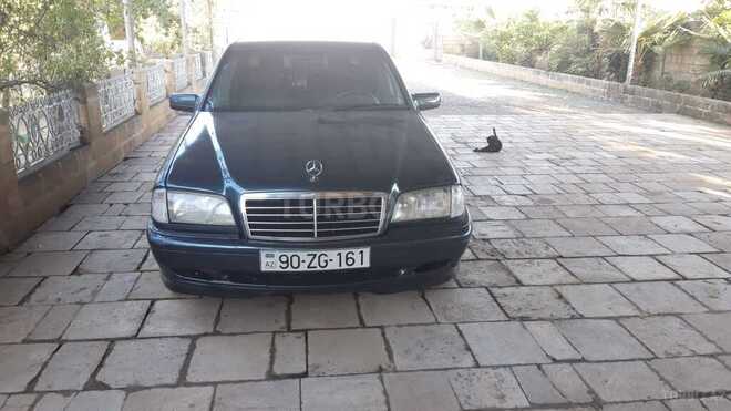 Mercedes C 220 1999, 421,000 km - 2.2 l - Salyan