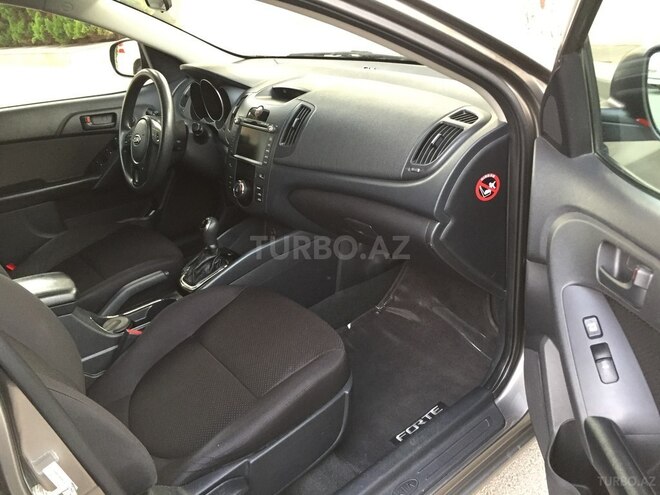 Kia Cerato 2012, 120,000 km - 2.0 l - Bakı