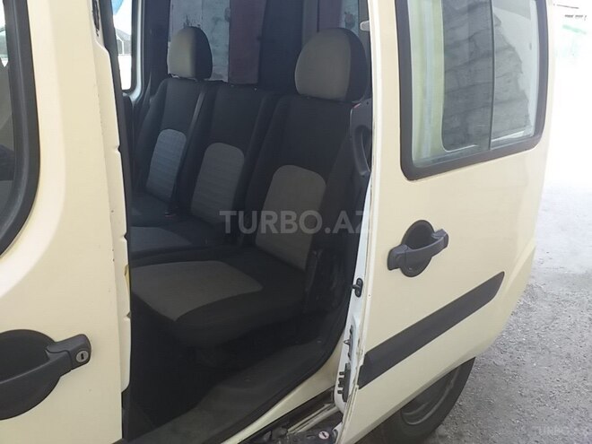 Fiat Doblo 2006, 241,416 km - 1.3 l - Bakı