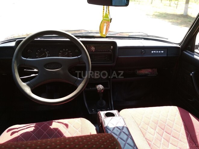 LADA (VAZ) 2107 2008, 163,000 km - 1.5 l - Salyan