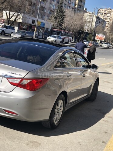 Hyundai Sonata 2010, 220,000 km - 2.4 l - Bakı