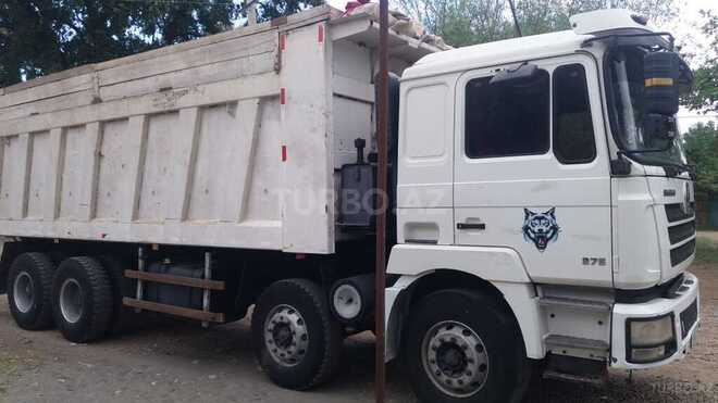 Shacman F3000 2012, 215,000 km - 12.0 l - Naftalan