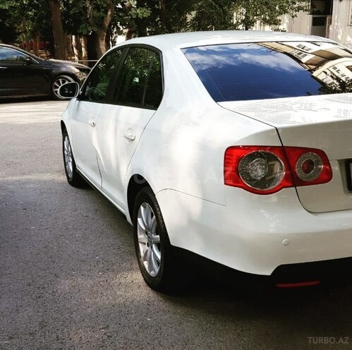 Volkswagen Jetta 2008, 147,000 km - 1.6 l - Bakı