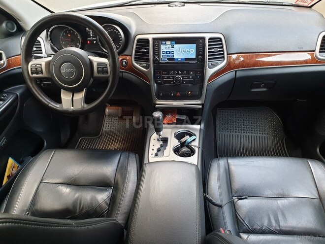 Jeep Grand Cherokee 2012, 175,000 km - 3.6 л - Bakı