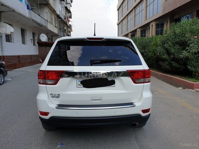 Jeep Grand Cherokee 2012, 175,000 km - 3.6 л - Bakı