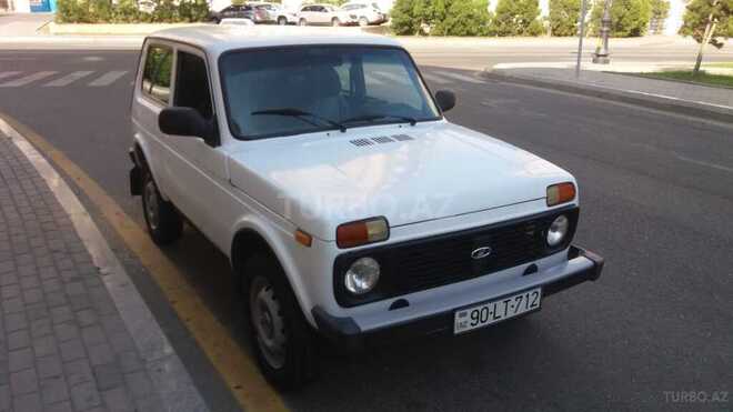 LADA (VAZ) Niva 2010, 130,000 km - 1.7 l - Bakı