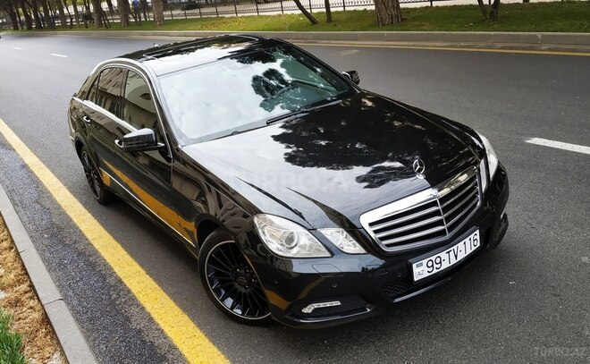 Mercedes E 220 2009, 174,000 km - 2.2 l - Bakı