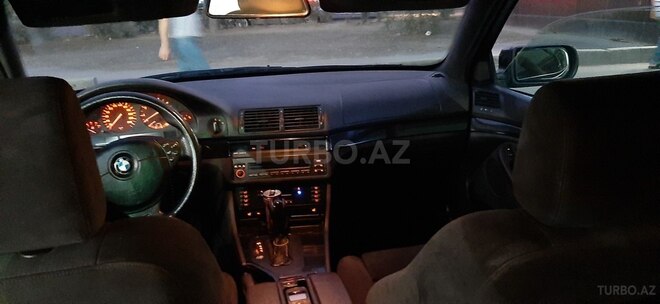 BMW 528 2000, 300,000 km - 2.8 l - Bakı
