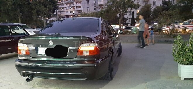 BMW 528 2000, 300,000 km - 2.8 l - Bakı