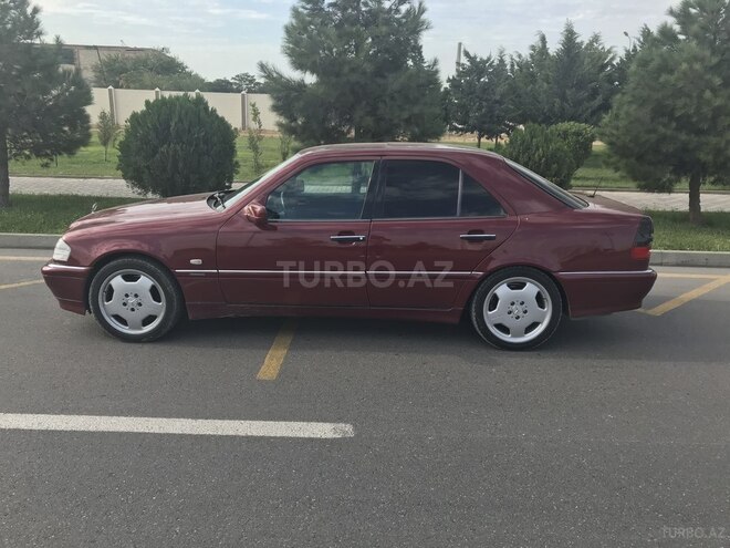 Mercedes C 240 1999, 289,604 km - 2.4 l - Bakı