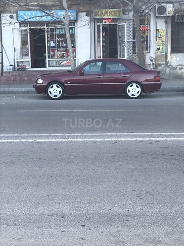 Mercedes C 240 1999, 289,604 km - 2.4 l - Bakı