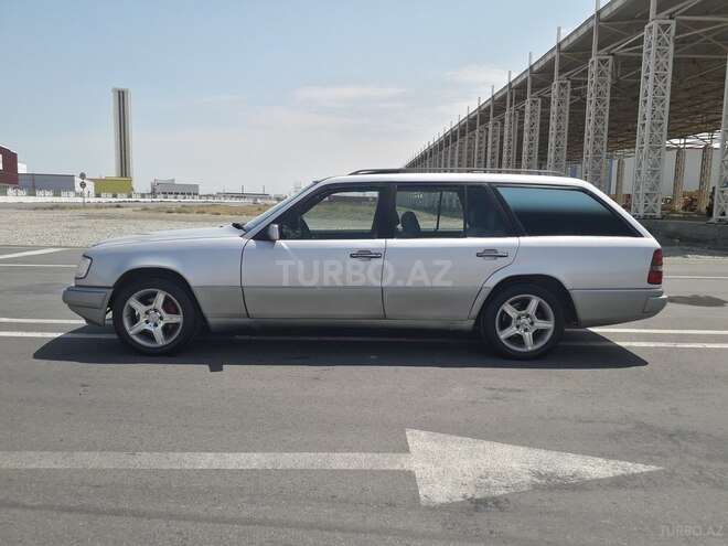 Mercedes E 230 1990, 364,528 km - 2.3 l - Sumqayıt