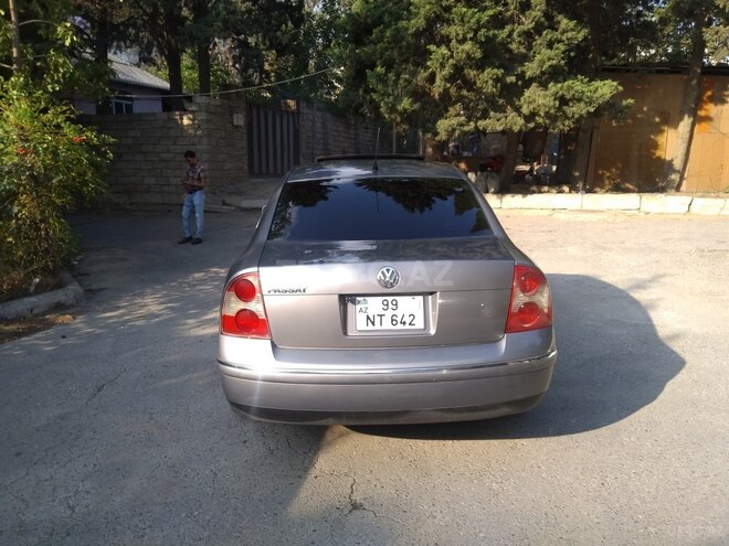 Volkswagen Passat 2003, 250,000 km - 1.8 l - Bakı