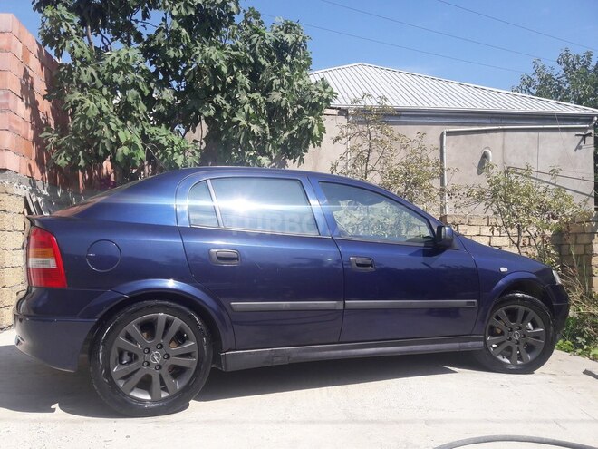 Opel Astra 1999, 300,000 km - 1.8 л - Bakı