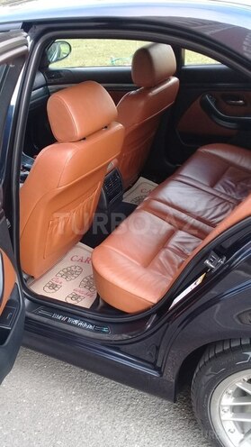 BMW 525 2003, 197,000 km - 2.5 l - Bakı