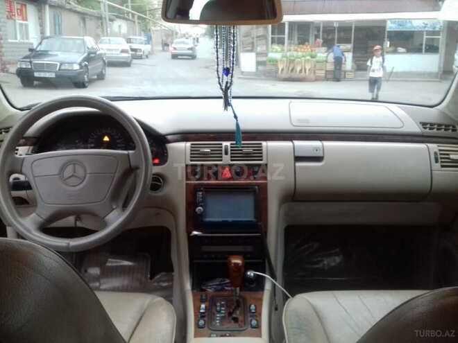 Mercedes E 320 1998, 390,000 km - 3.2 l - Bakı