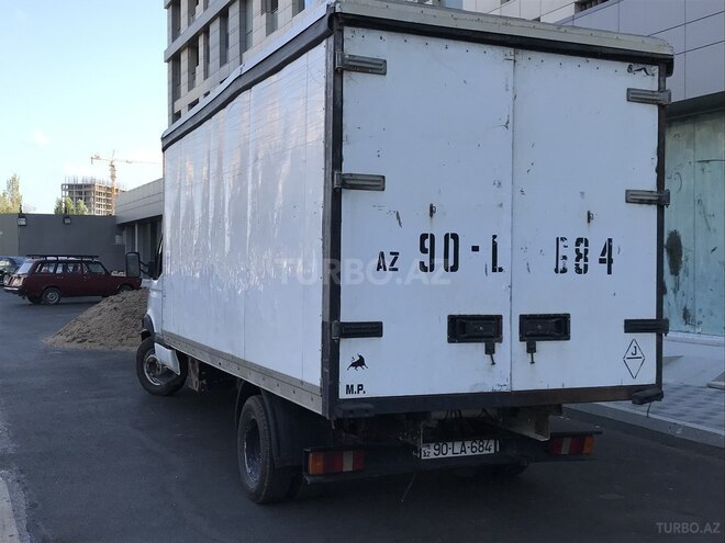 Renault  2001, 650,000 km - 2.8 l - Bakı
