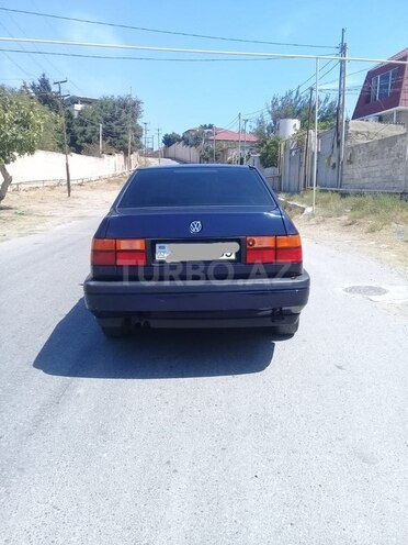 Volkswagen Vento 1994, 211,345 km - 2.0 l - Bakı