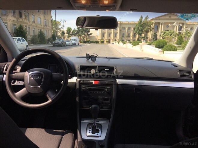Audi A4 2006, 105,000 km - 2.0 l - Bakı