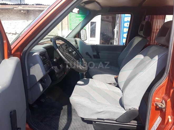 Volkswagen Transporter 1992, 290,000 km - 1.9 l - Bakı