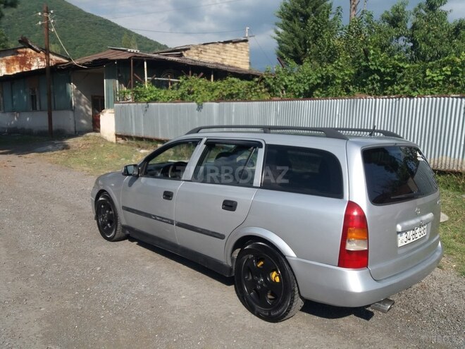 Opel Astra 1999, 387,000 km - 1.6 l - Qax