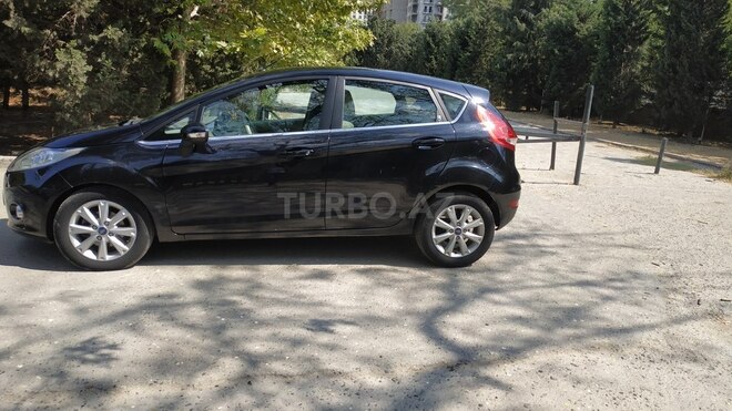 Ford Fiesta 2010, 58,000 km - 1.4 l - Bakı