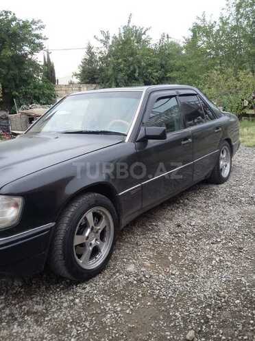 Mercedes E 200 1991, 340,000 km - 2.0 l - Bakı