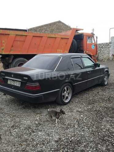 Mercedes E 200 1991, 340,000 km - 2.0 l - Bakı