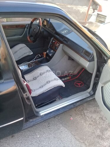 Mercedes E 200 1991, 340,000 km - 2.0 l - Bakı