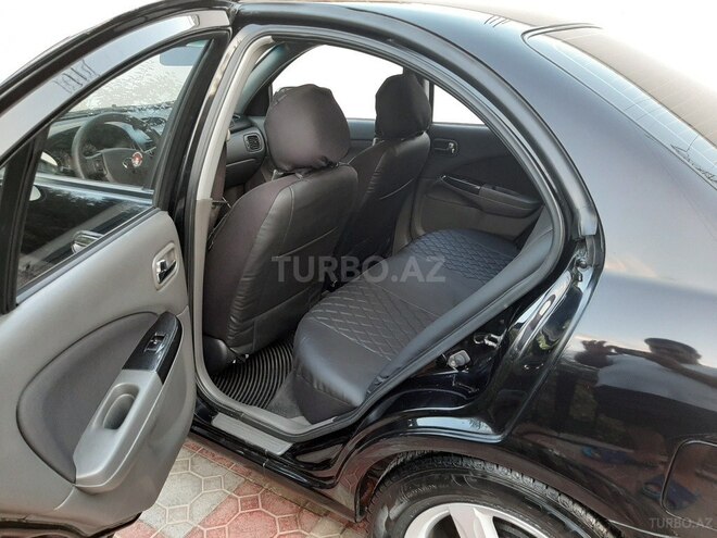 Nissan Sunny 2011, 129,550 km - 1.6 l - Bakı