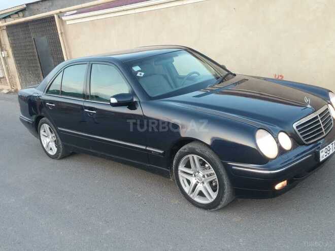 Mercedes E 220 2001, 343,000 km - 2.2 l - Bakı
