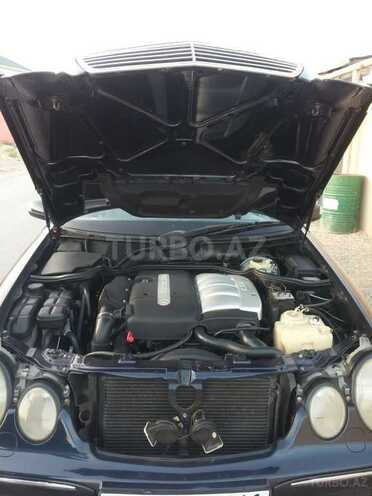 Mercedes E 220 2001, 343,000 km - 2.2 l - Bakı