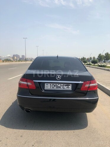 Mercedes E 250 2009, 130,000 km - 2.0 л - Bakı