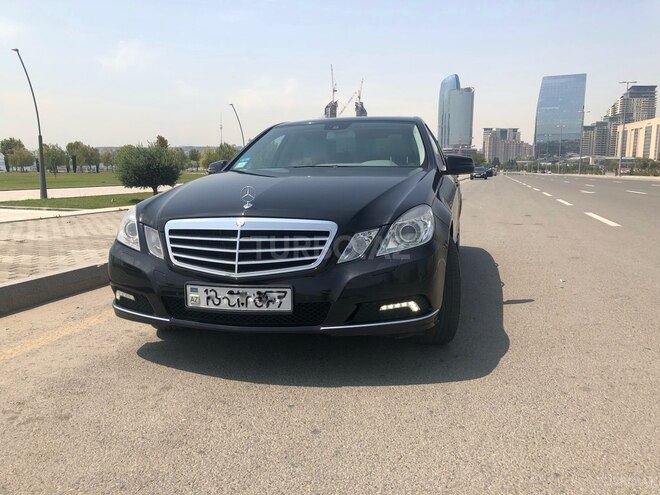 Mercedes E 250 2009, 130,000 km - 2.0 л - Bakı