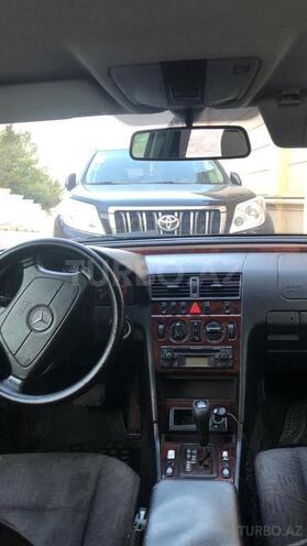 Mercedes C 220 1999, 325,000 km - 2.2 l - Bakı