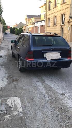 Mercedes C 220 1999, 325,000 km - 2.2 l - Bakı