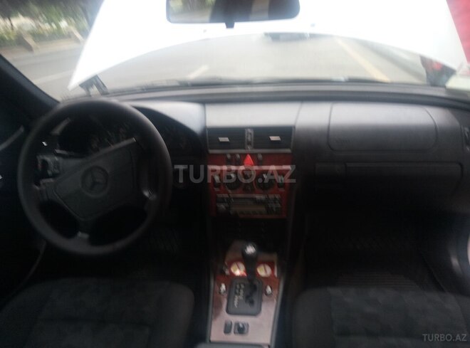 Mercedes C 200 1998, 280,000 km - 2.0 l - Bakı