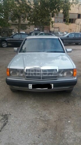 Mercedes 190 1990, 220,000 km - 2.5 l - Bakı
