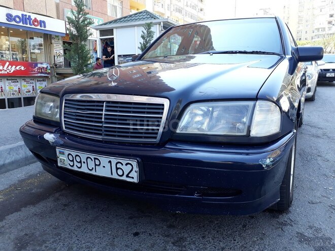 Mercedes C 220 2000, 375,000 km - 2.2 l - Bakı