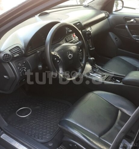 Mercedes C 320 2002, 3,100,002 km - 0.3 l - Sumqayıt