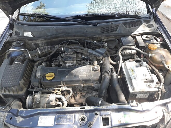Opel Astra 2001, 425,000 km - 1.7 l - Bakı