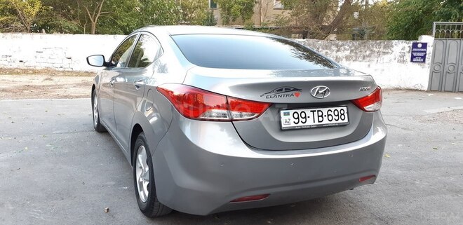 Hyundai Elantra 2010, 171,234 km - 1.6 l - Bakı