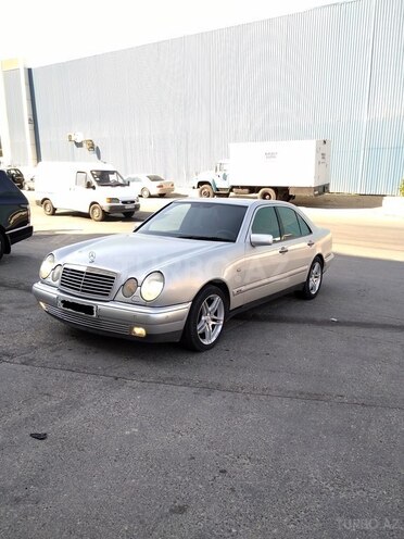 Mercedes E 300 1998, 357,643 km - 3.0 l - Bakı