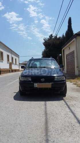 Opel Astra 1992, 181,900 km - 2.0 л - Bakı