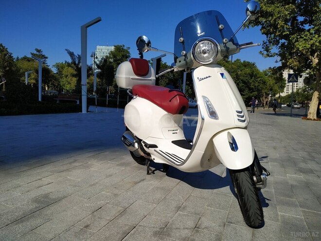 Vespa  2015, 19,000 km - 0.2 l - Bakı
