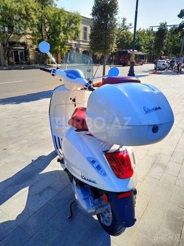 Vespa  2015, 19,000 km - 0.2 l - Bakı