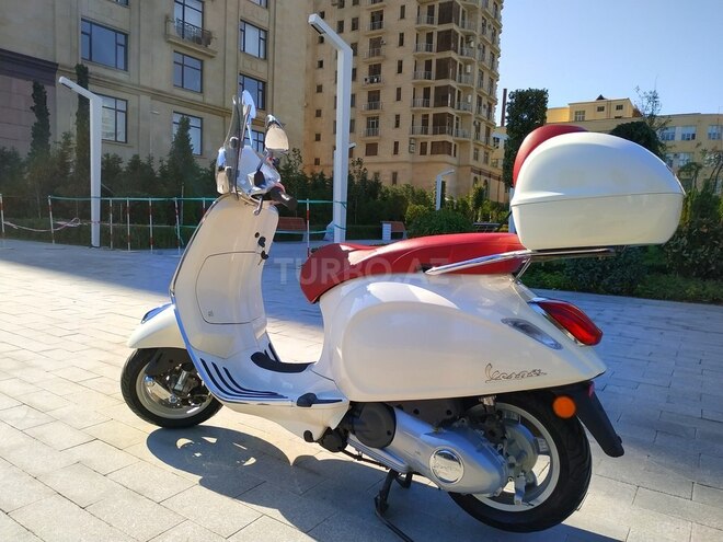 Vespa  2015, 19,000 km - 0.2 l - Bakı