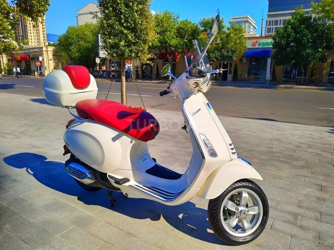 Vespa  2015, 19,000 km - 0.2 l - Bakı