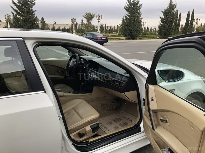 BMW 530 2005, 218,800 km - 3.0 л - Göygöl