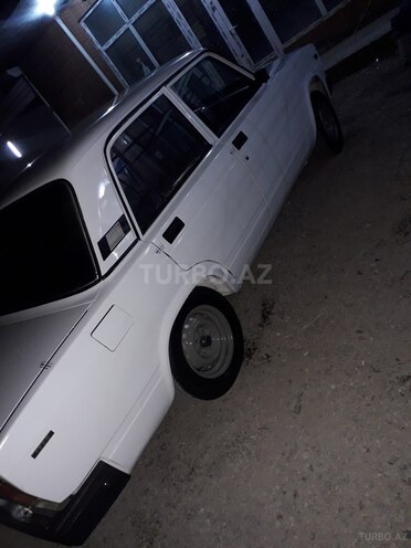 LADA (VAZ) 2107 2001, 93,520 km - 0.2 l - Quba